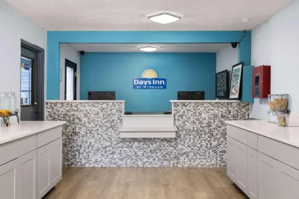 Days Inn by Wyndham Albuquerque I-25 8
